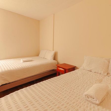Los Ponchos Inn Apartasuite オタバロ エクステリア 写真